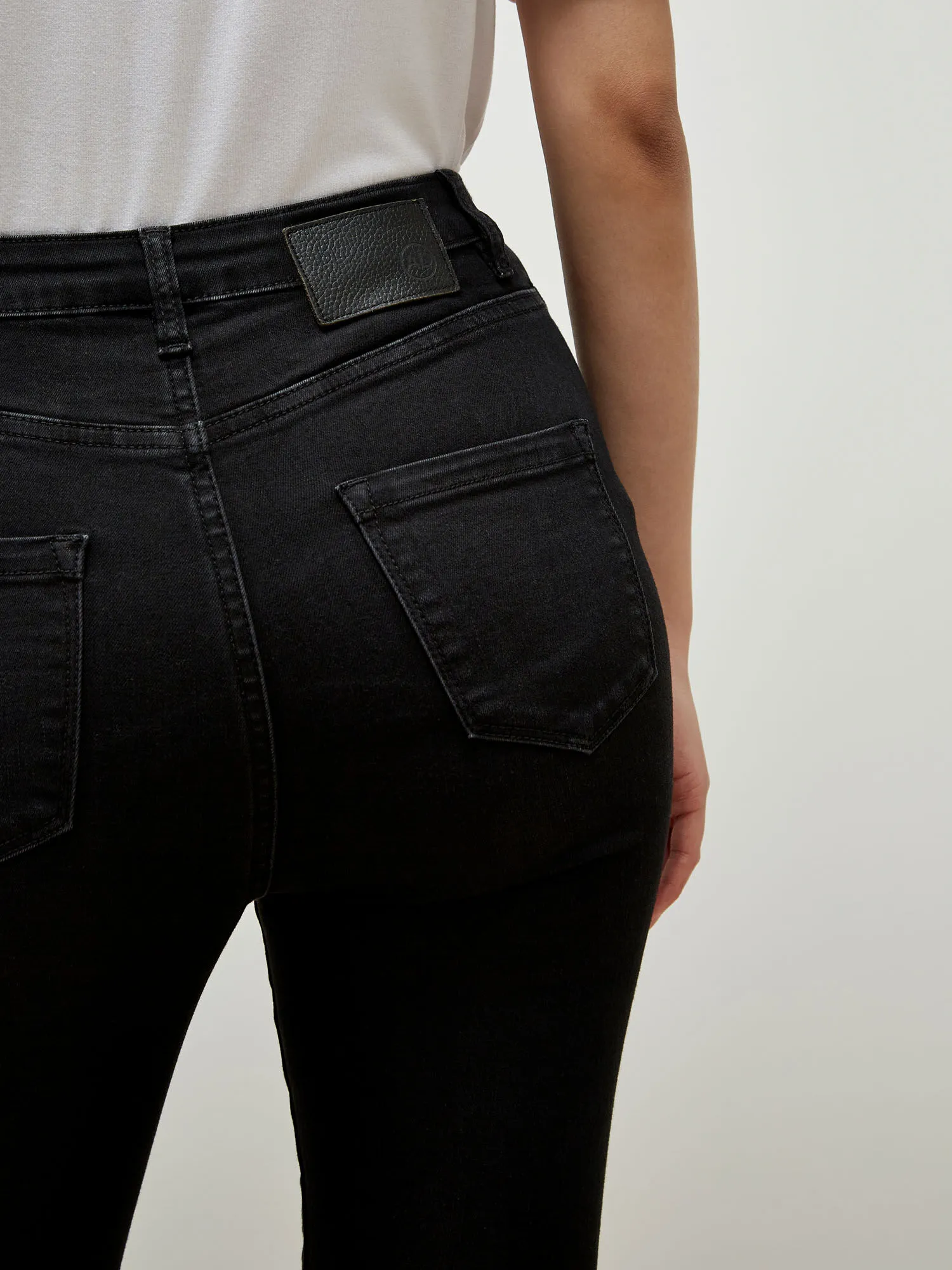 Anna Button Detail Skinny Jeans | Apricot Clothing