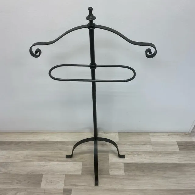 Black Wrought Iron Suit Rack