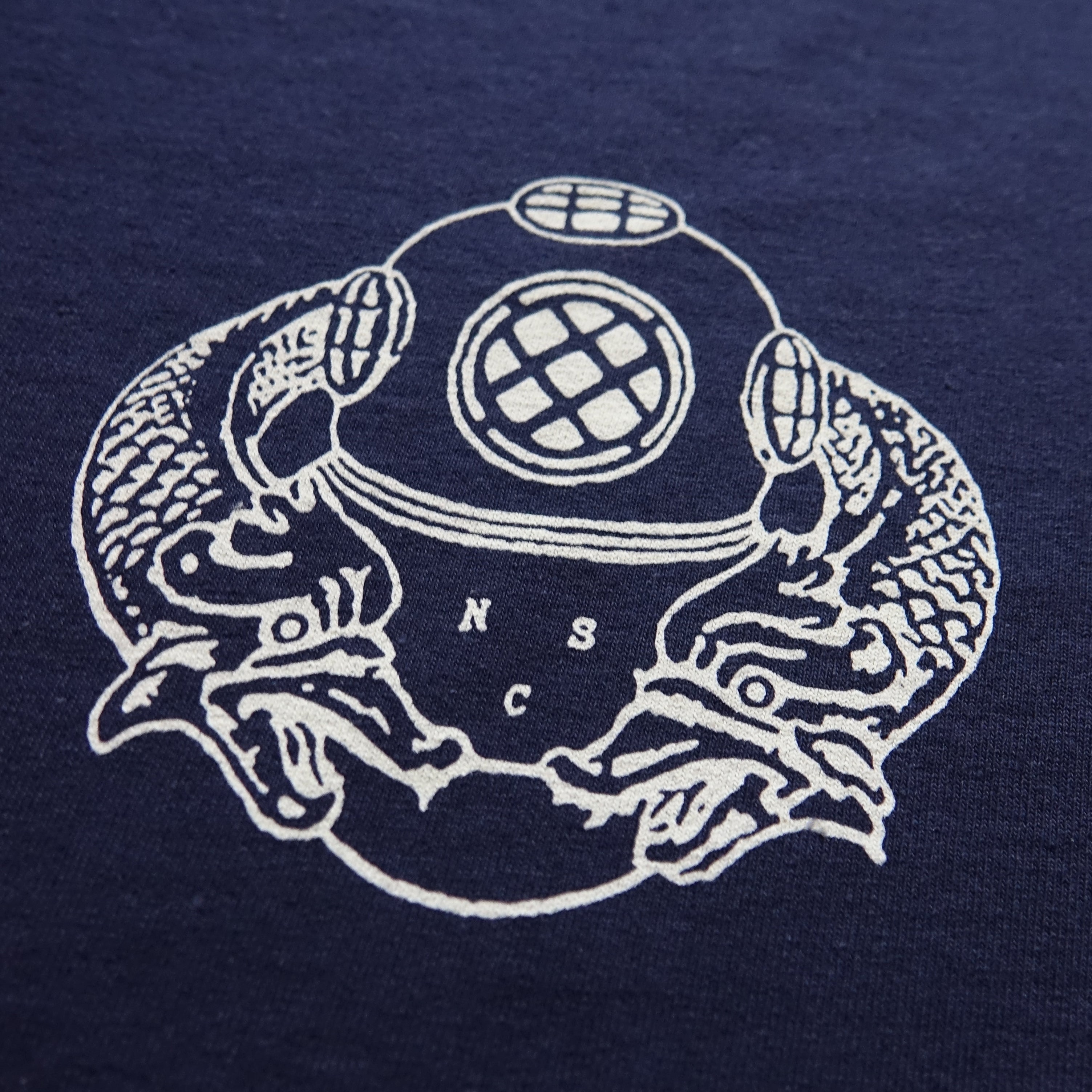 DARK NAVY N.S.C LOGO TEE