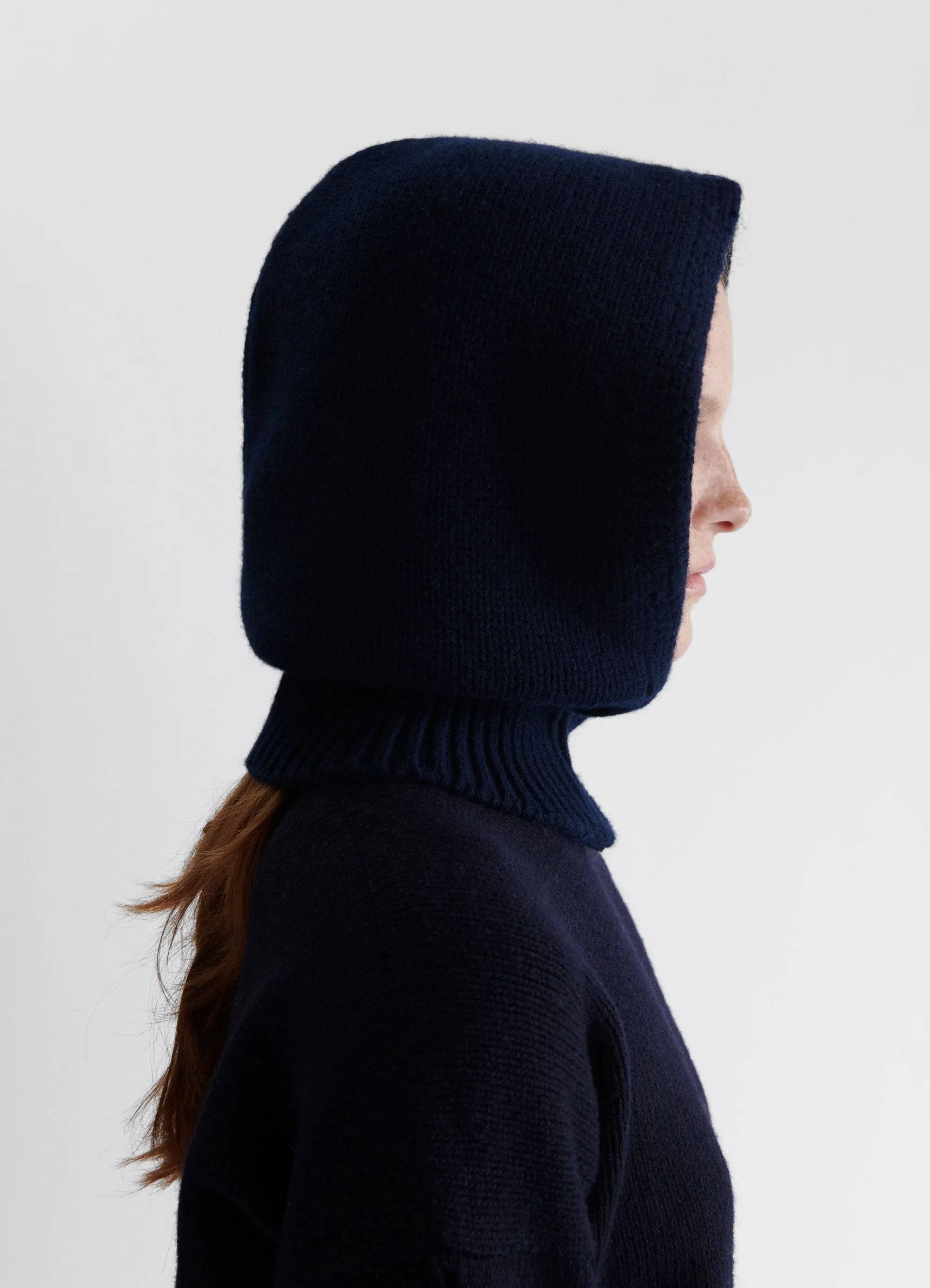 Hand Knit Geelong Hood in Navy