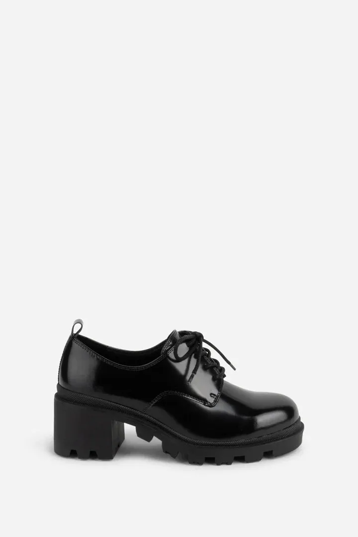 INTENTIONALLY BLANK STREETER OXFORDS