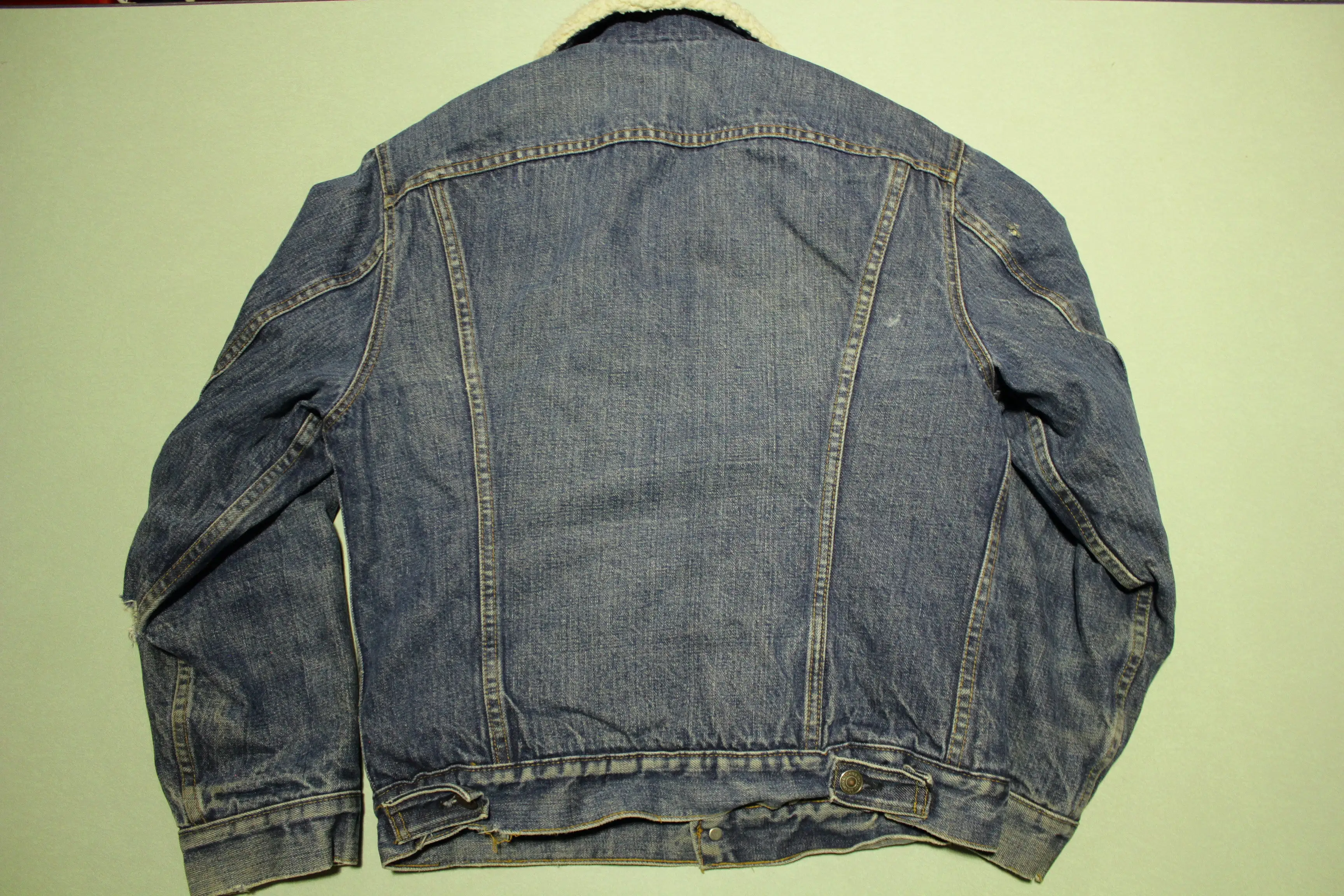 Levis Vintage 70's No Side Pocket Sherpa Lined Denim Blue Jean Trucker Jacket