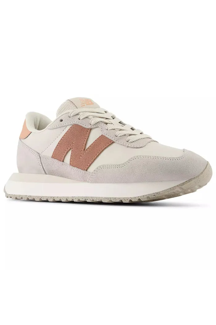 New Balance Women's 237