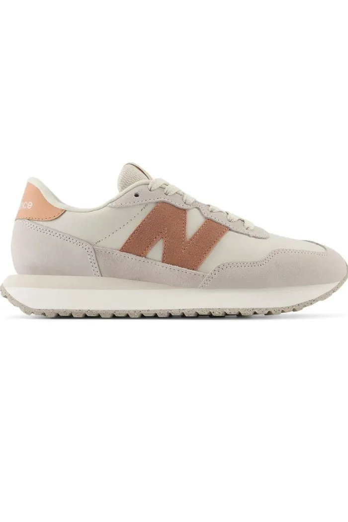 New Balance Women's 237