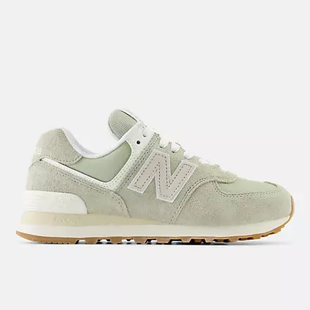 New Balance Women's 574 Shoe