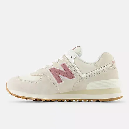 New Balance Women's 574 Shoe