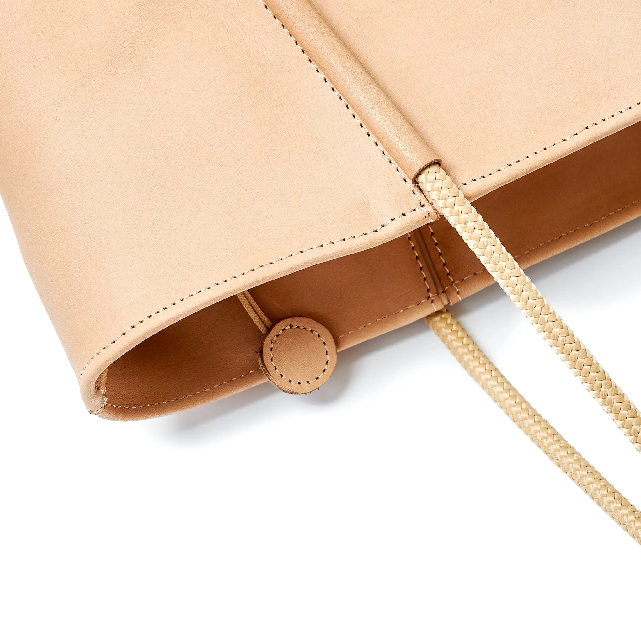 Project Dyad || Almond Inner small pocket Zipper Tote Bag