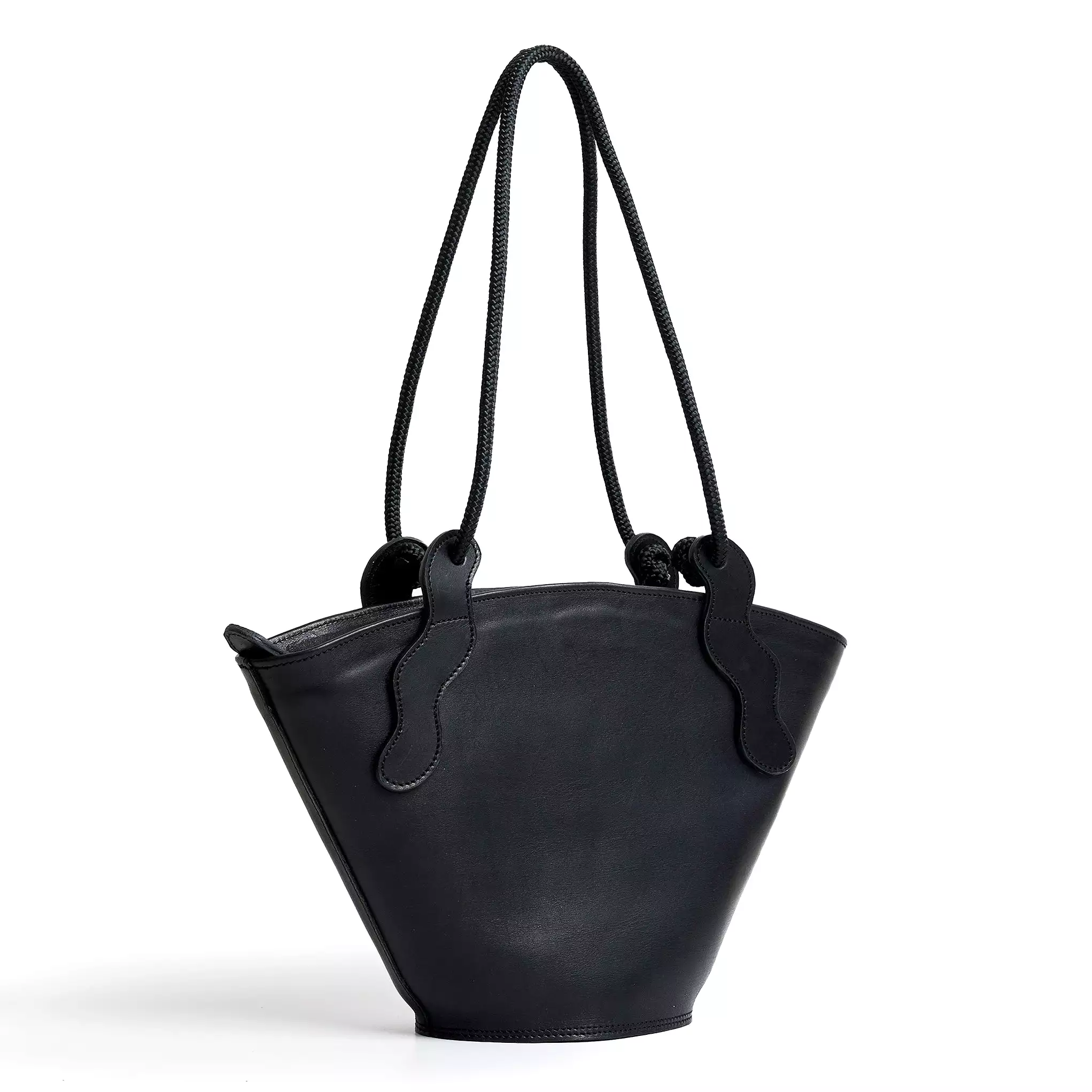 Project Dyad || Black Color trapeze-shaped cow leather Inner small pocket Rope handle Emele Zipper Bag