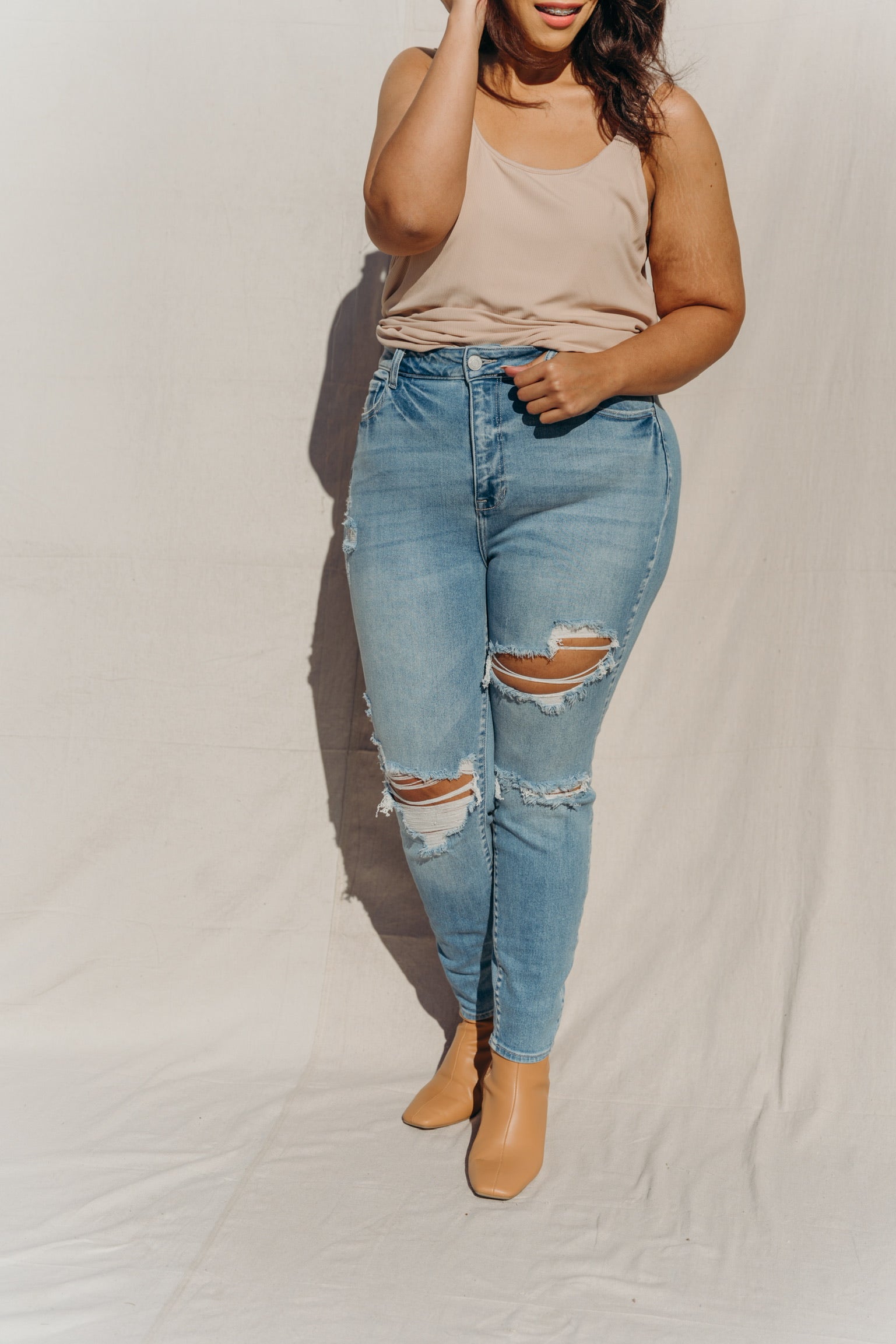 SIZE 22 PLUS SIZE Fallon Distressed Skinny Jeans