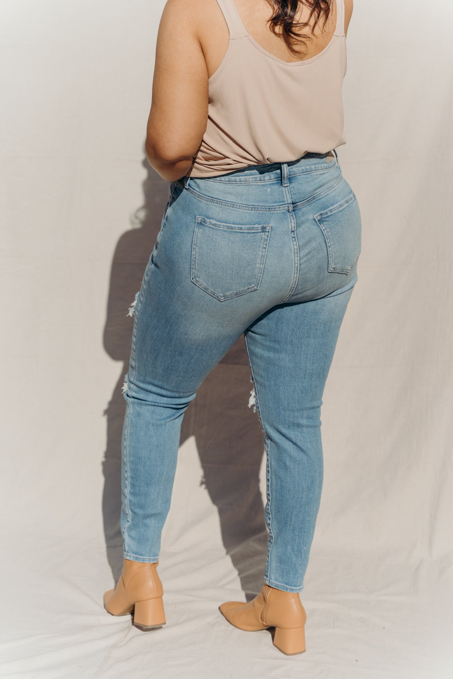 SIZE 22 PLUS SIZE Fallon Distressed Skinny Jeans