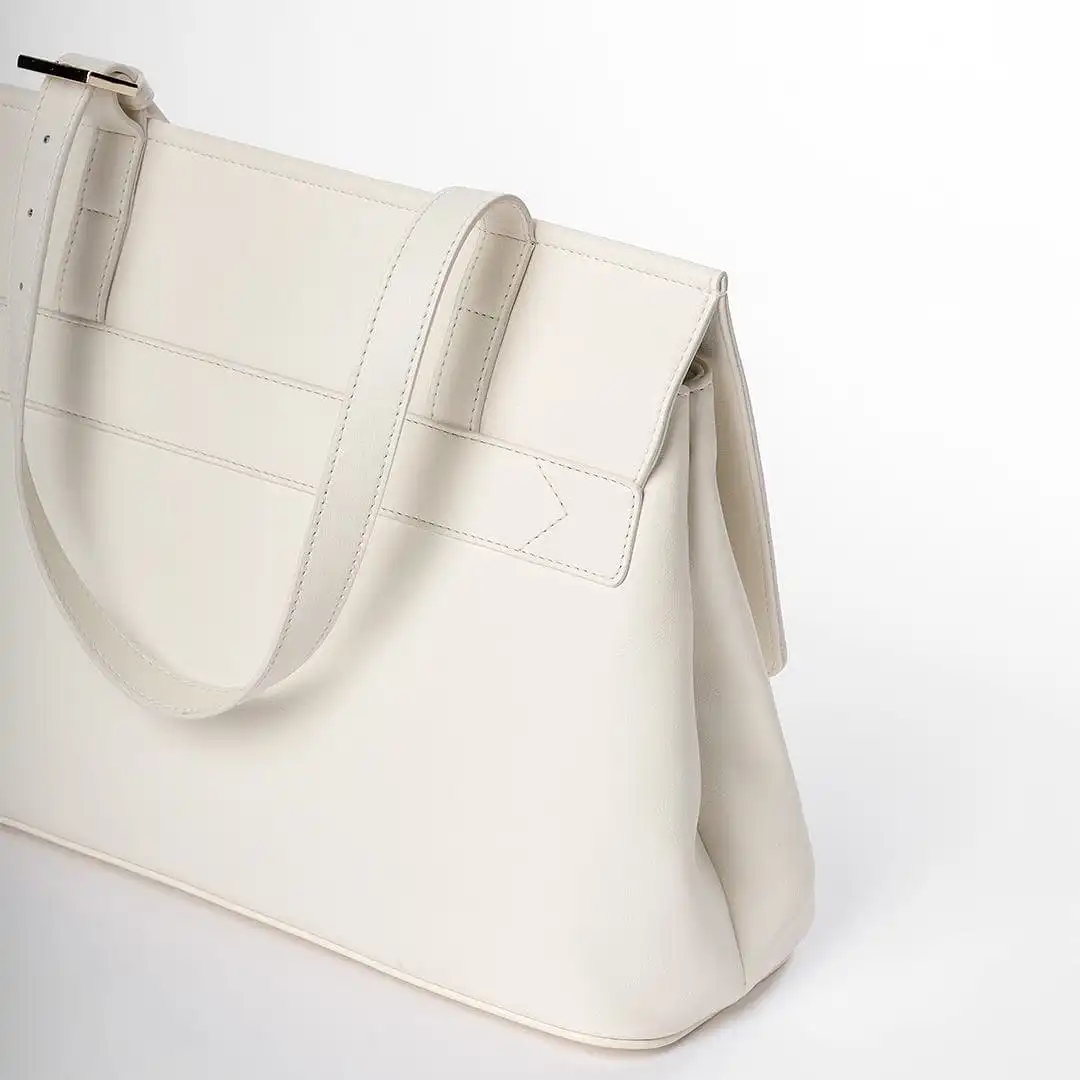 Tecla Vegan Corn Leather Handbag | Coconut