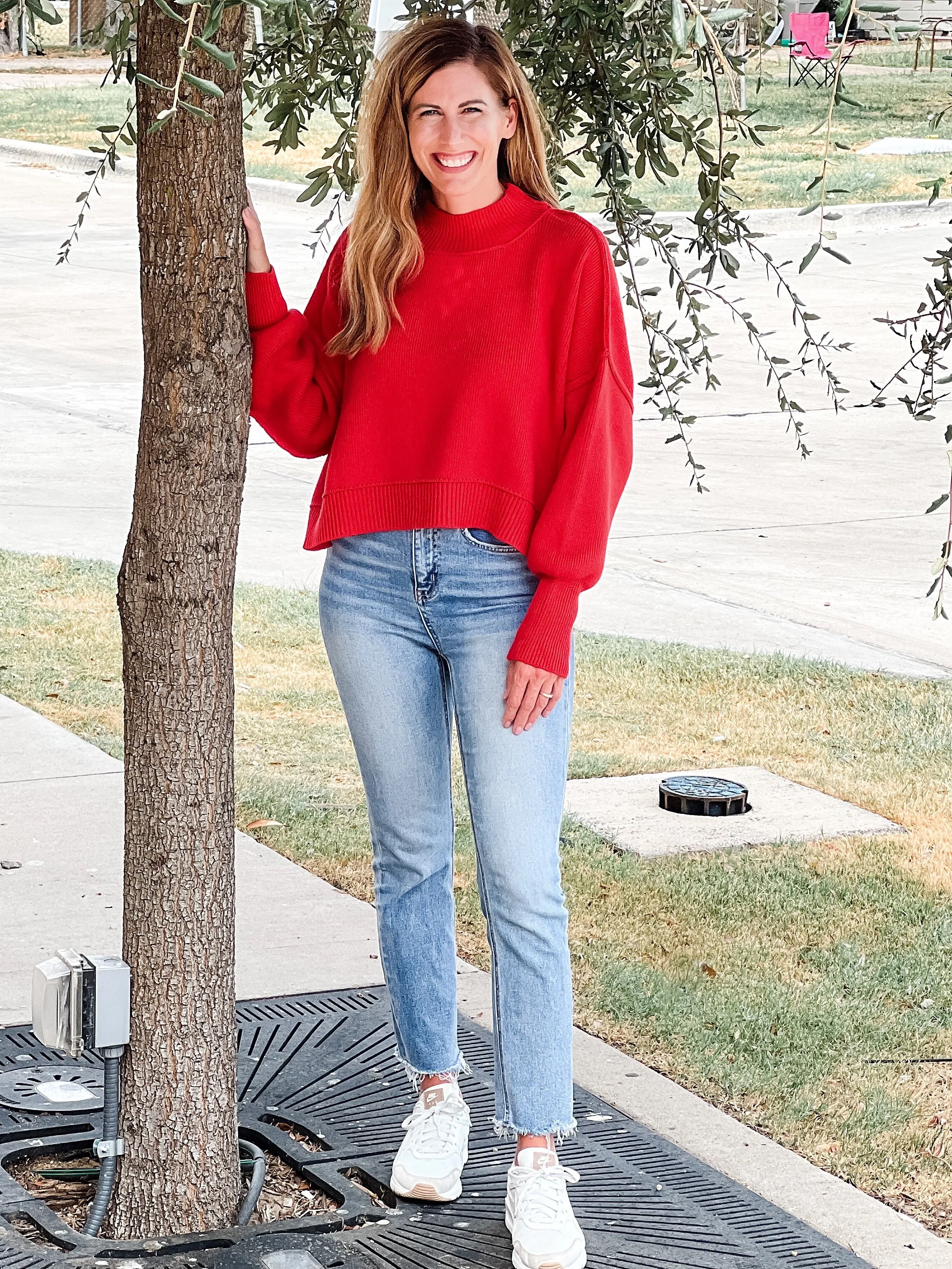 The Cropped Frankie Sweater |Red|